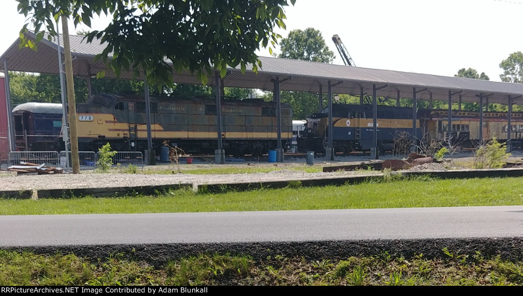 Engines & Coach